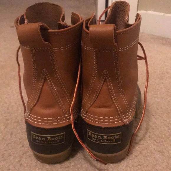 L.L. Bean, Bean Boots. Size 8 - Picture 2 of 3